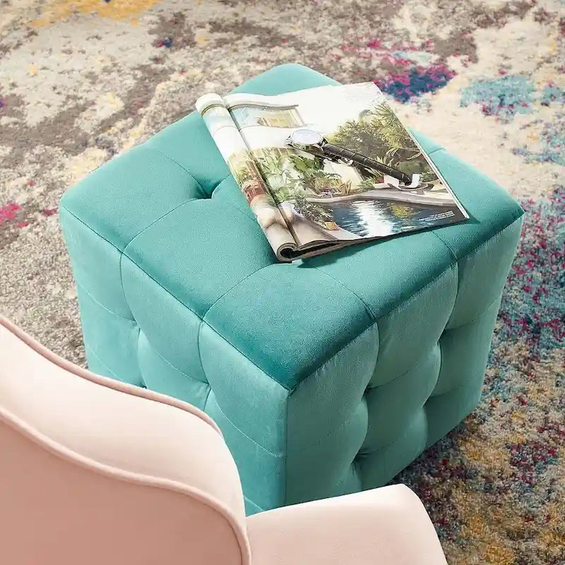 Ottoman cube capitonné en velours sarcelle